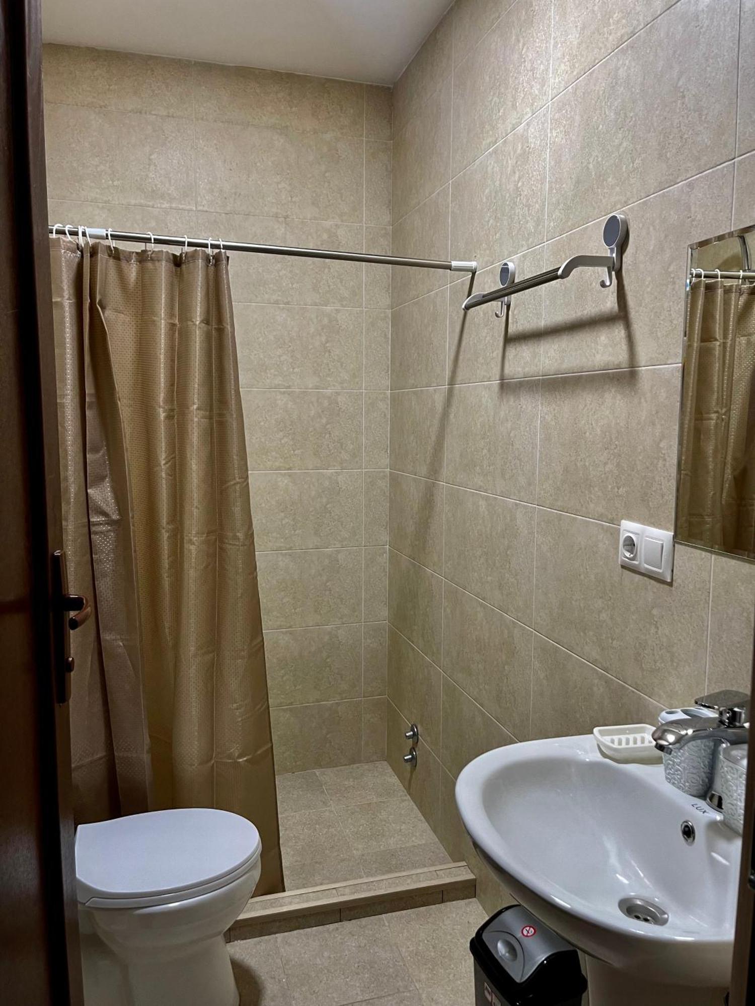 Hotel Myfamily Tbilisi Pokoj fotografie